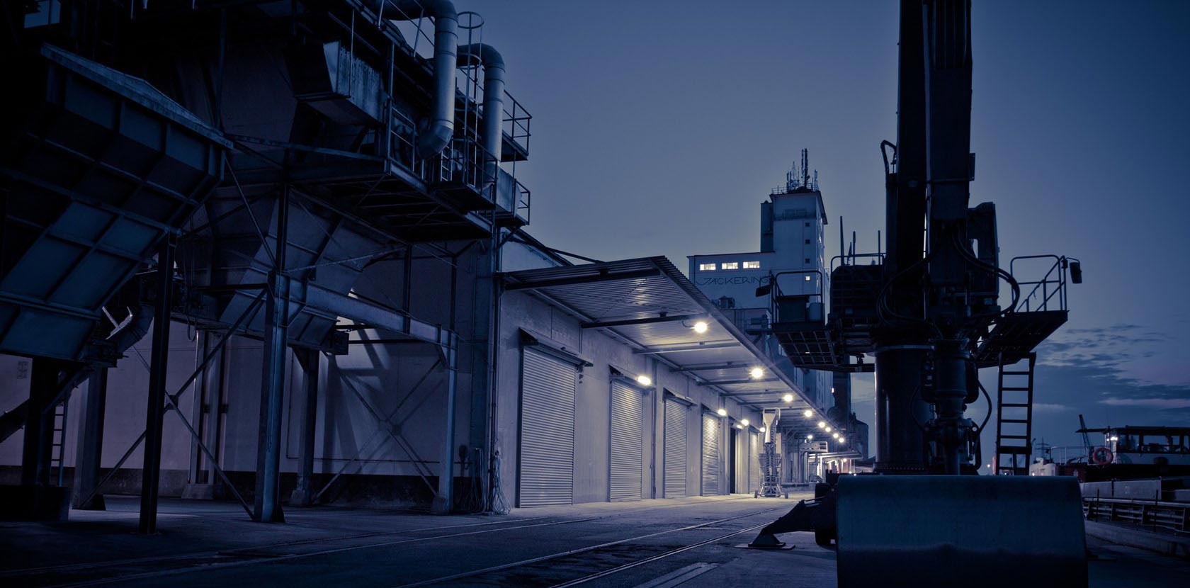 云呼死你轰炸免费网页平台